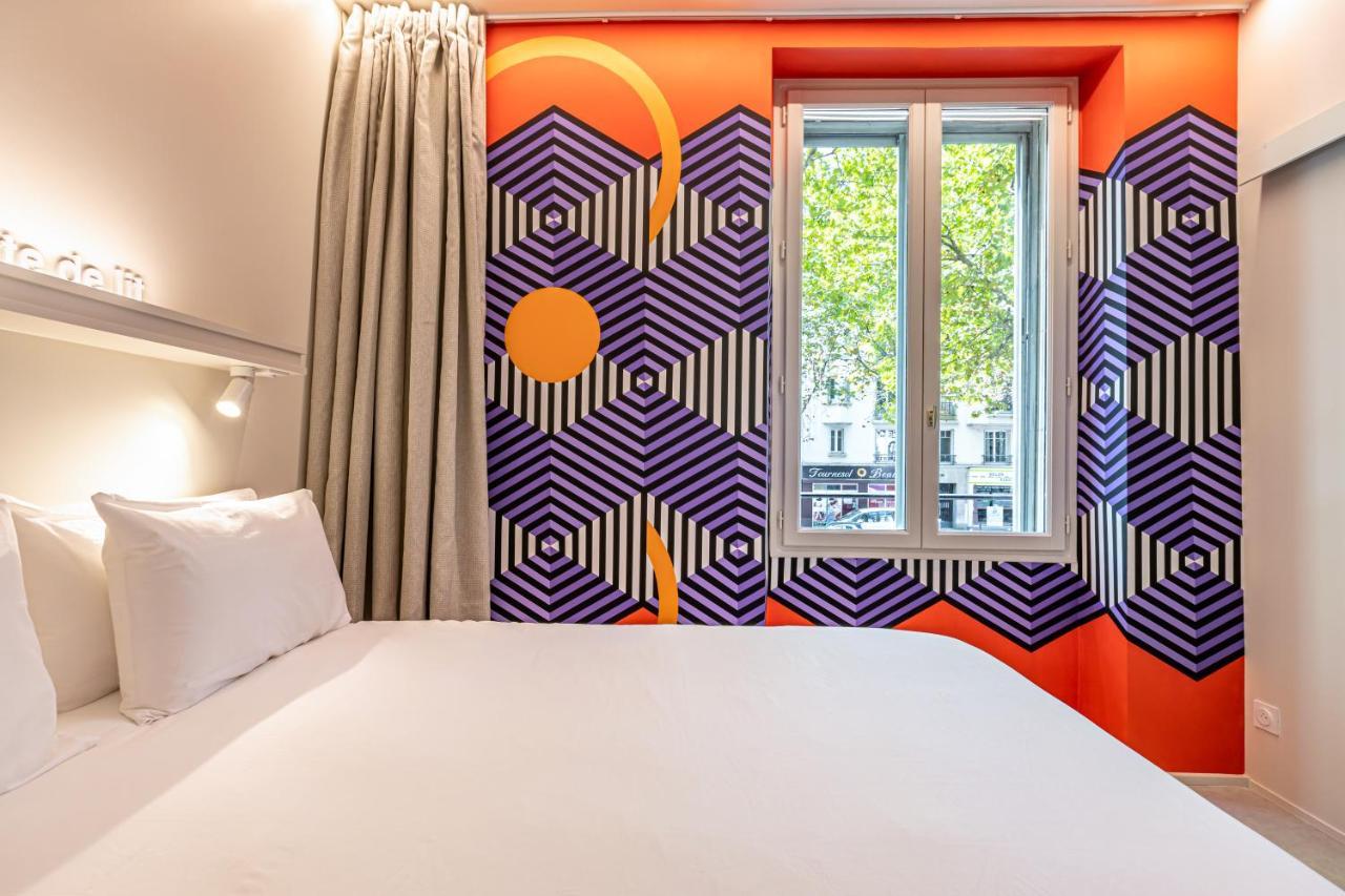 Graphik Montparnasse Hotel Paris Luaran gambar